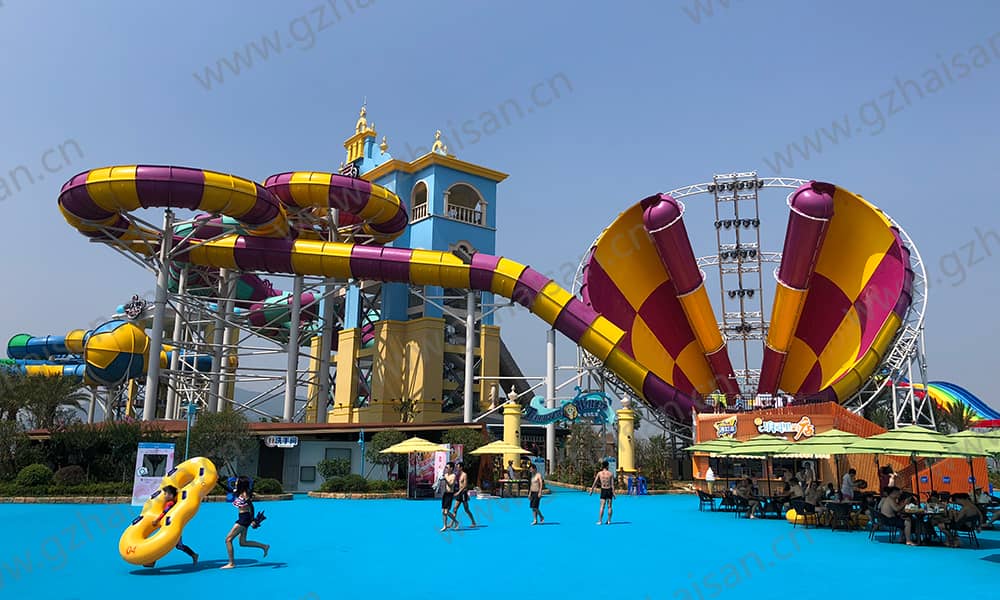 海水上乐园超级龙卷风滑道