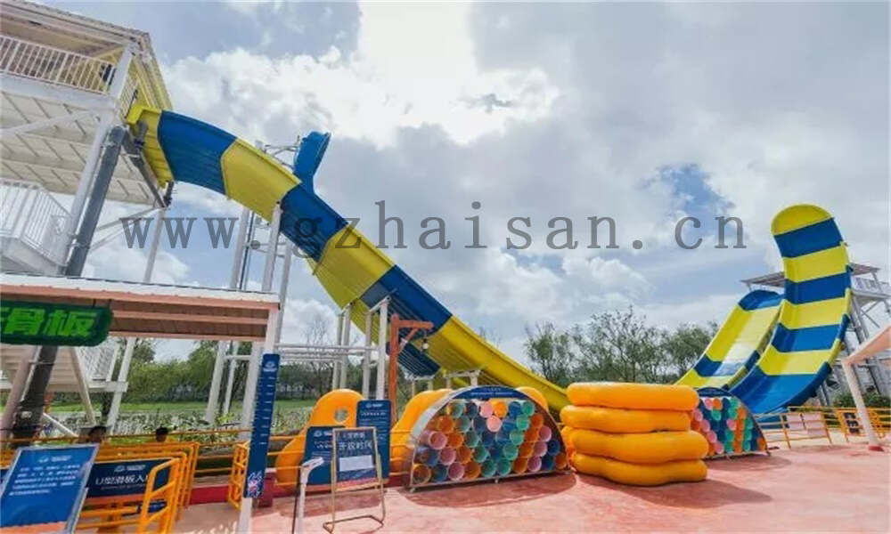 如何维护水上乐园的水上滑翔设备？