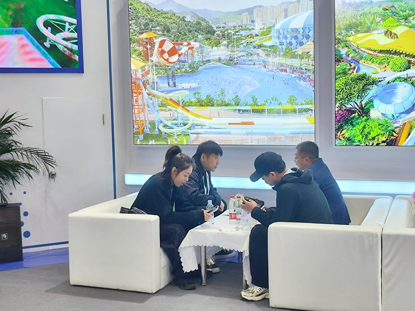 相聚郑州，引爆热潮——J9国际站登录游乐亮相2025中国（郑州）旅游休闲娱乐产业博览会，实力领航水上游乐新纪元！