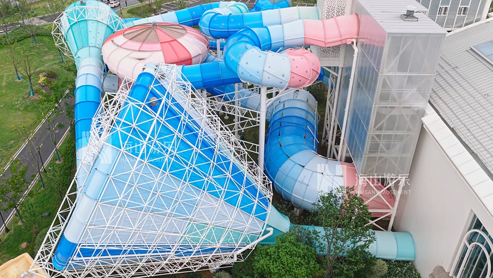 打破季节边界，定义全季狂欢｜超级魔法时空组合滑道，引领水乐园新纪元